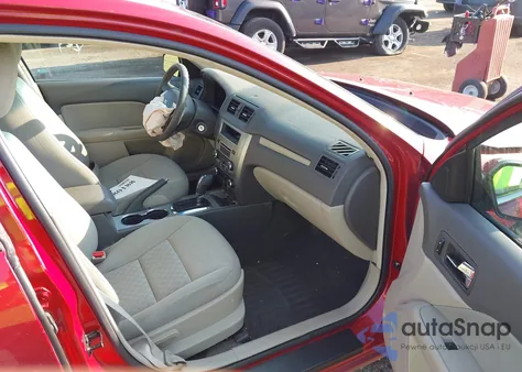 2010 Ford Fusion Se из США, поврежденный, VIN 3FAHP0HA6AR256176